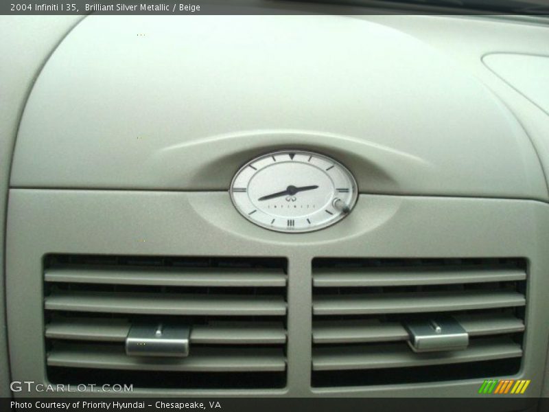Brilliant Silver Metallic / Beige 2004 Infiniti I 35