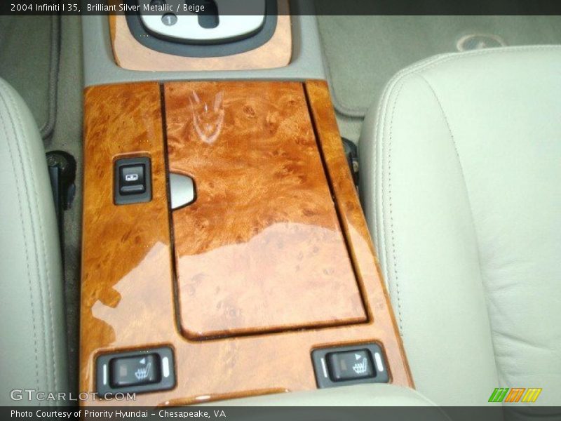 Brilliant Silver Metallic / Beige 2004 Infiniti I 35