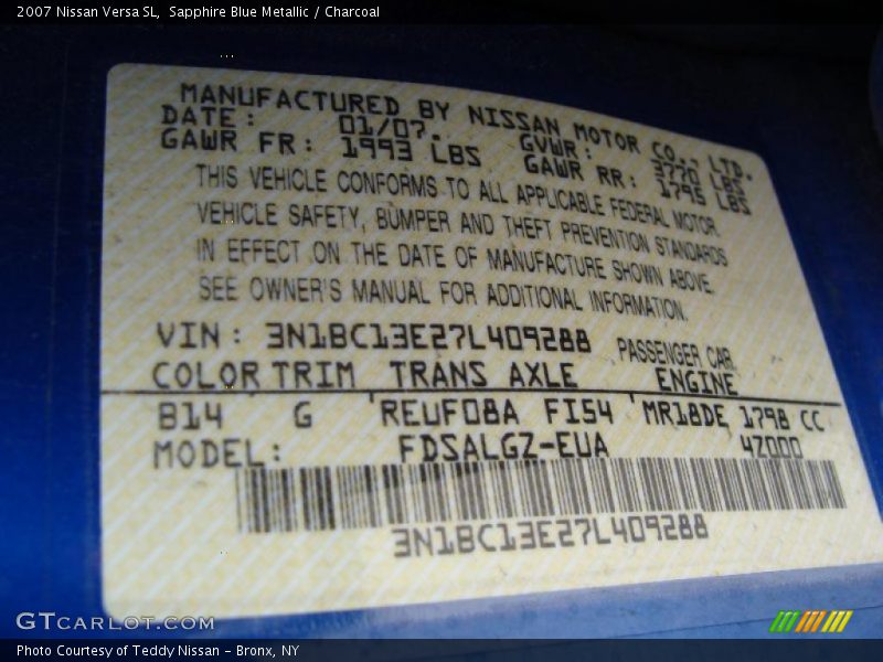 Sapphire Blue Metallic / Charcoal 2007 Nissan Versa SL