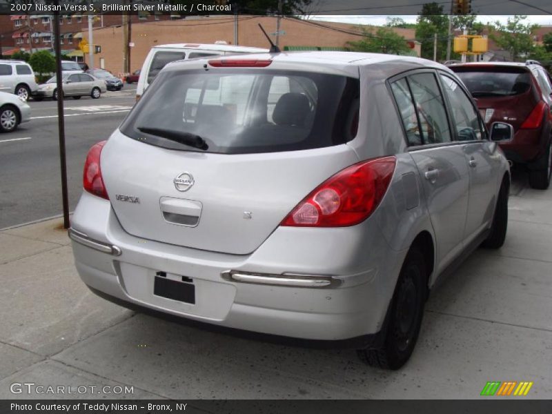 Brilliant Silver Metallic / Charcoal 2007 Nissan Versa S
