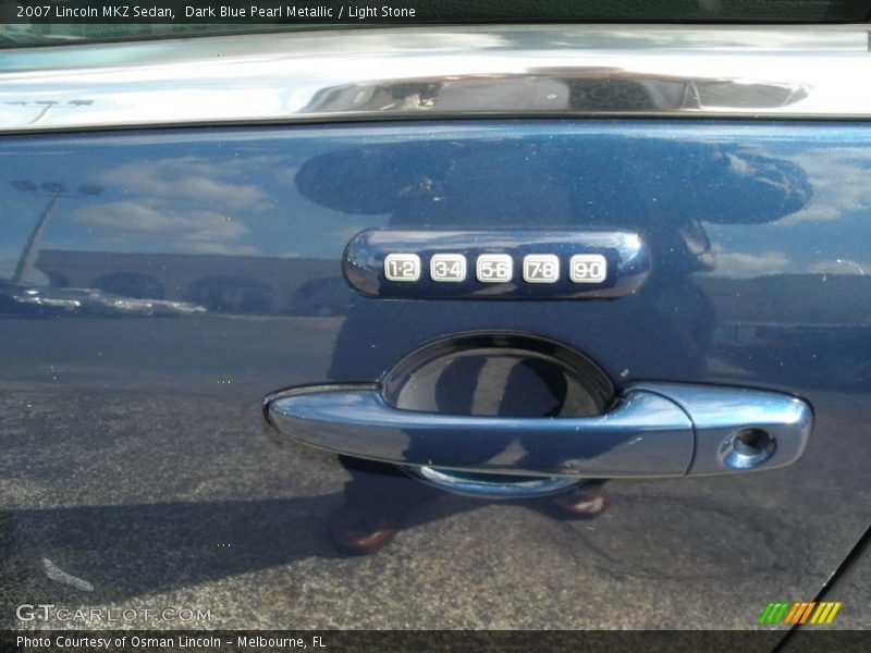 Dark Blue Pearl Metallic / Light Stone 2007 Lincoln MKZ Sedan