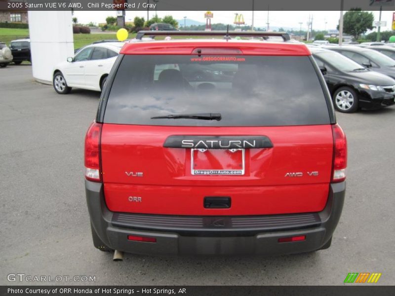 Chili Pepper Red / Gray 2005 Saturn VUE V6 AWD