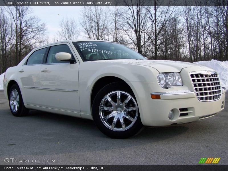 Cool Vanilla White / Dark Slate Gray 2008 Chrysler 300 Limited