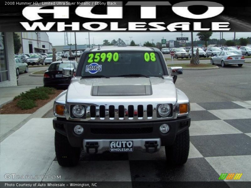 Limited Ultra Silver Metallic / Ebony Black 2008 Hummer H3