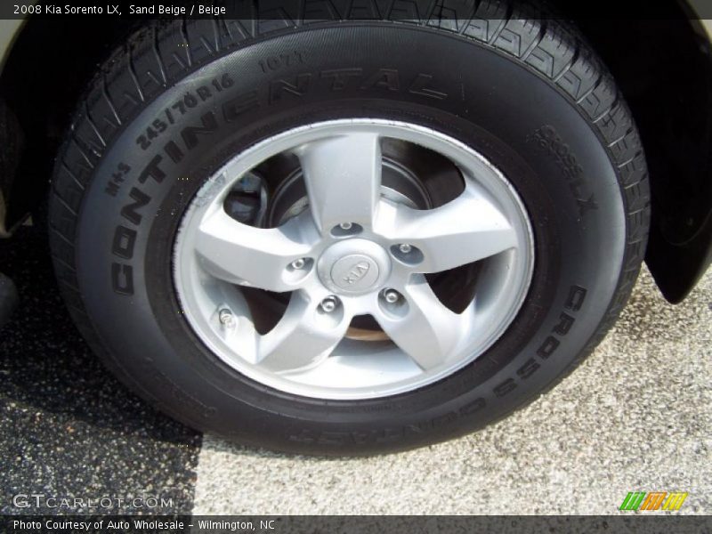Sand Beige / Beige 2008 Kia Sorento LX