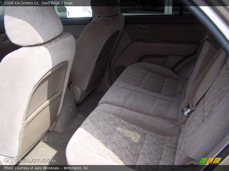 Sand Beige / Beige 2008 Kia Sorento LX