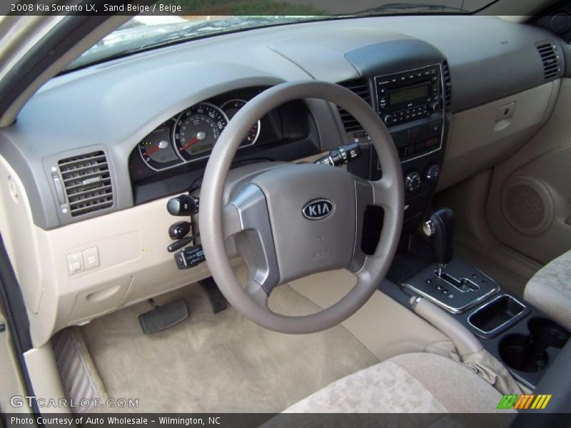 Sand Beige / Beige 2008 Kia Sorento LX
