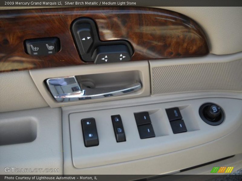 Silver Birch Metallic / Medium Light Stone 2009 Mercury Grand Marquis LS