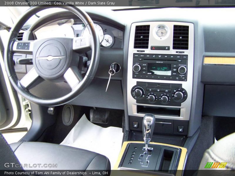 Cool Vanilla White / Dark Slate Gray 2008 Chrysler 300 Limited