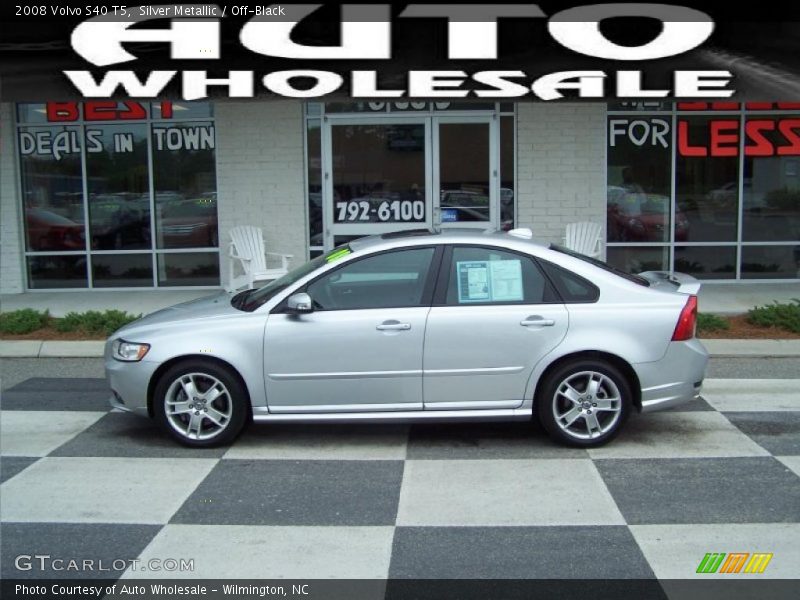 Silver Metallic / Off-Black 2008 Volvo S40 T5