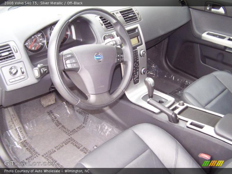 Silver Metallic / Off-Black 2008 Volvo S40 T5