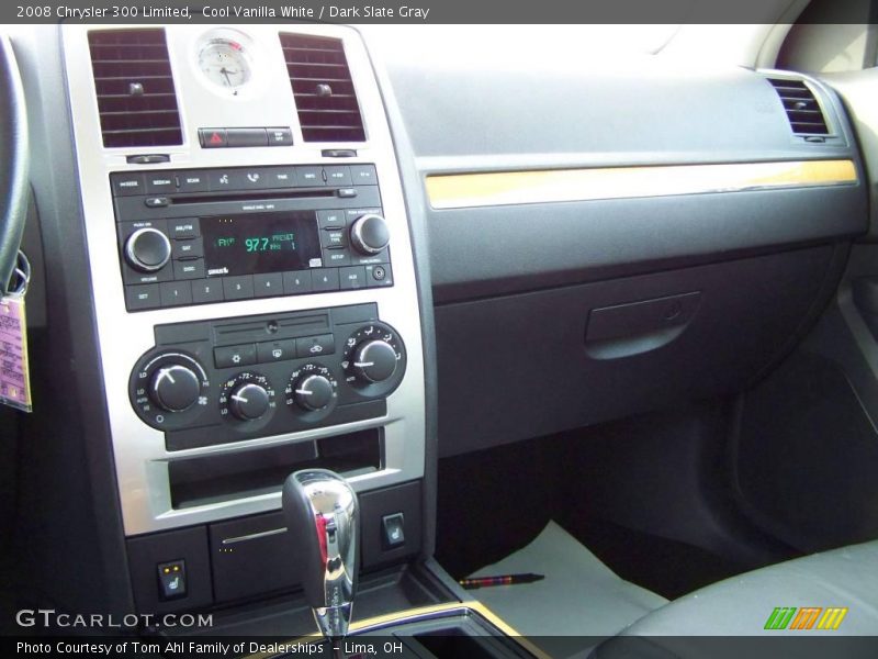 Cool Vanilla White / Dark Slate Gray 2008 Chrysler 300 Limited