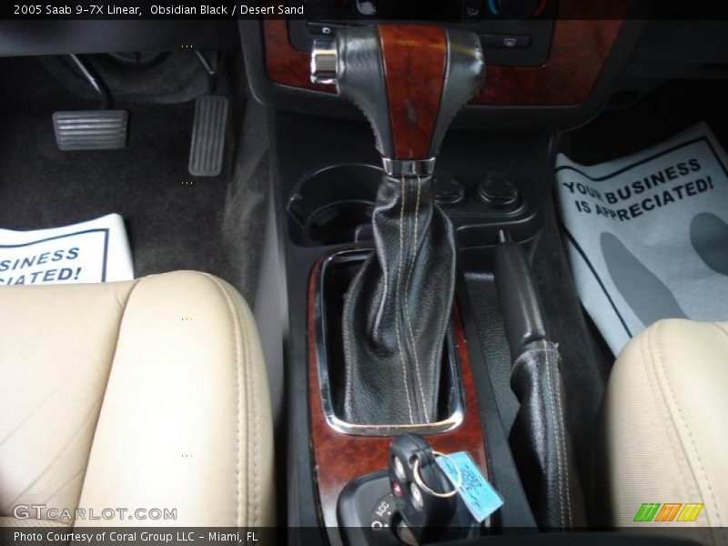 Obsidian Black / Desert Sand 2005 Saab 9-7X Linear