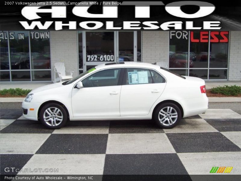 Campanella White / Pure Beige 2007 Volkswagen Jetta 2.5 Sedan