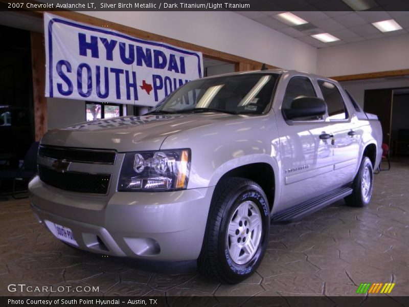 Silver Birch Metallic / Dark Titanium/Light Titanium 2007 Chevrolet Avalanche LT