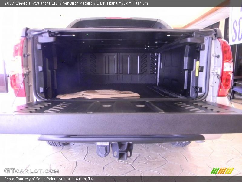 Silver Birch Metallic / Dark Titanium/Light Titanium 2007 Chevrolet Avalanche LT