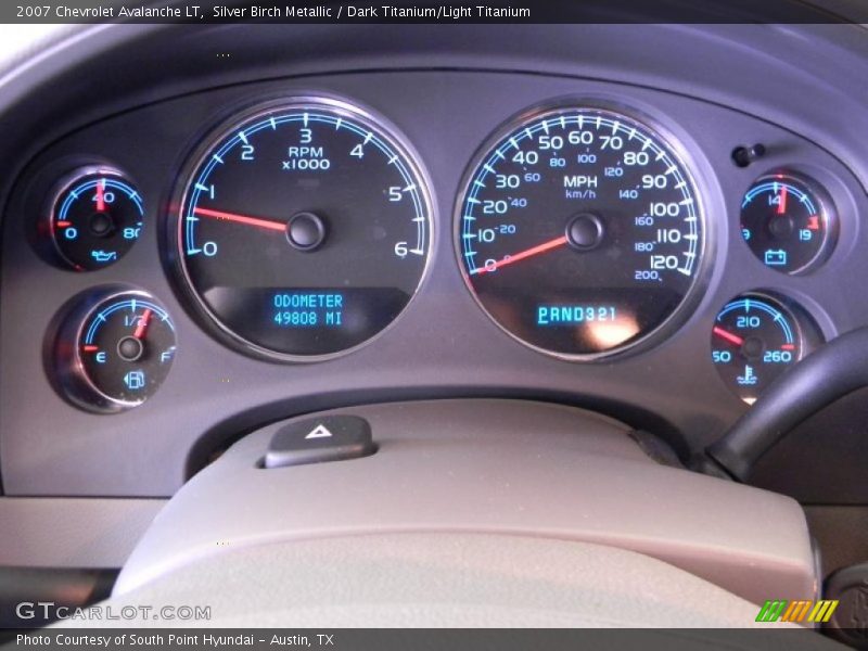 Silver Birch Metallic / Dark Titanium/Light Titanium 2007 Chevrolet Avalanche LT