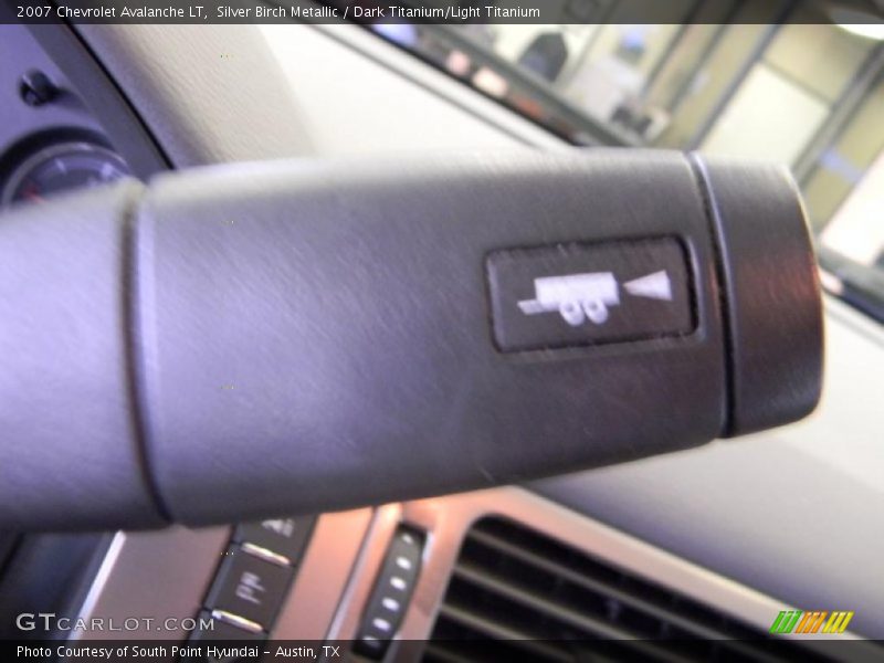 Silver Birch Metallic / Dark Titanium/Light Titanium 2007 Chevrolet Avalanche LT