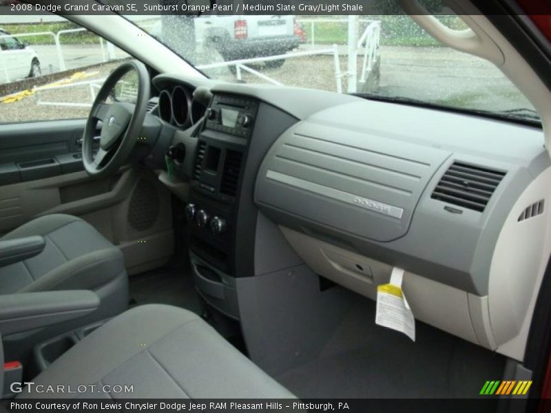 Sunburst Orange Pearl / Medium Slate Gray/Light Shale 2008 Dodge Grand Caravan SE