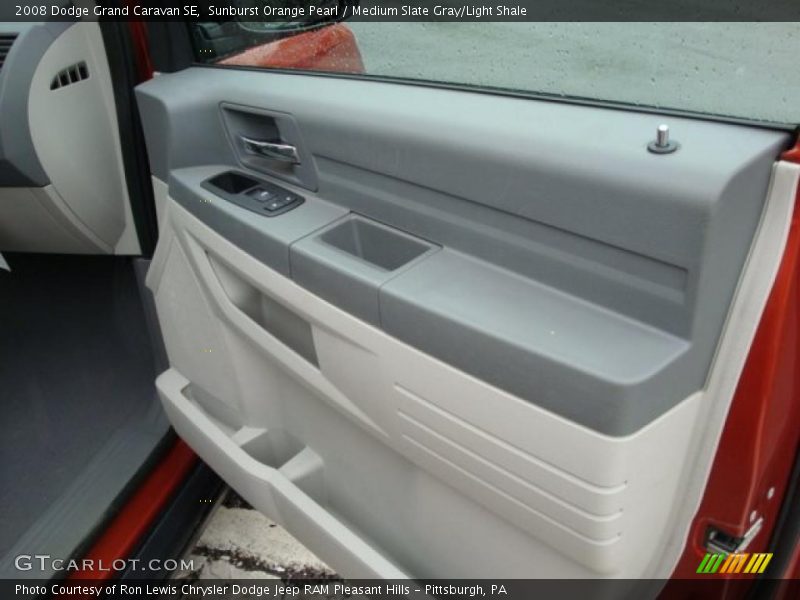 Sunburst Orange Pearl / Medium Slate Gray/Light Shale 2008 Dodge Grand Caravan SE
