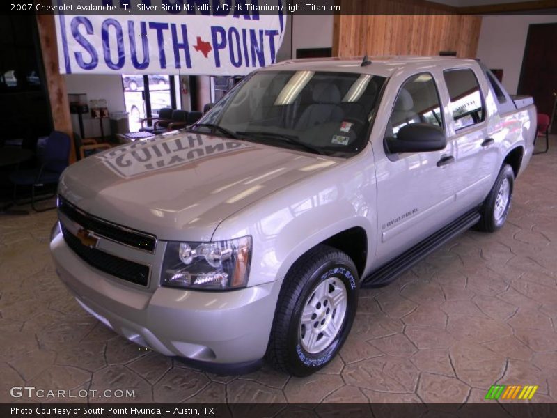 Silver Birch Metallic / Dark Titanium/Light Titanium 2007 Chevrolet Avalanche LT