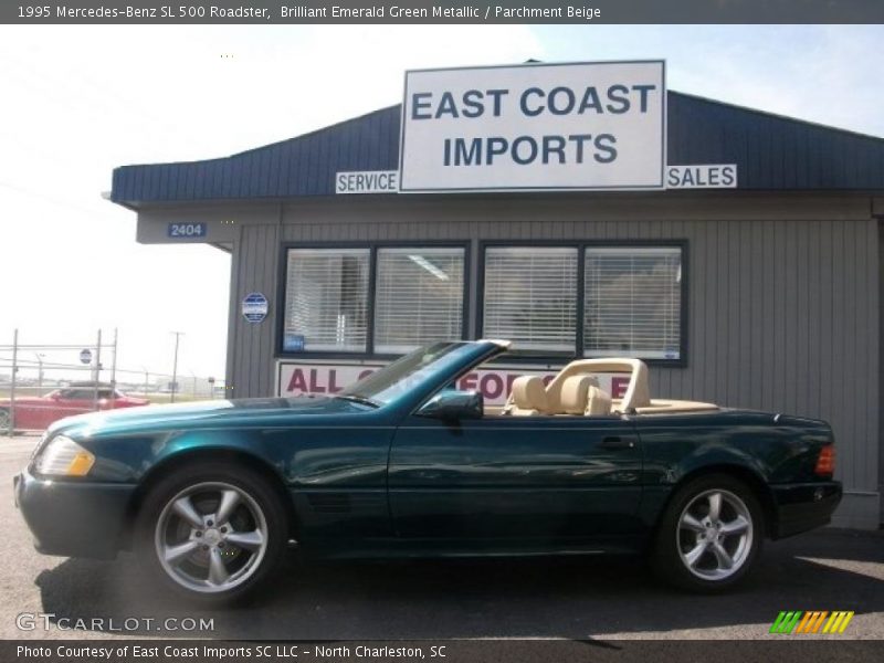 Brilliant Emerald Green Metallic / Parchment Beige 1995 Mercedes-Benz SL 500 Roadster