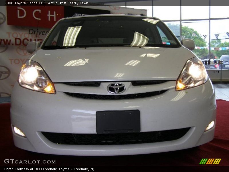 Arctic Frost Pearl / Fawn 2008 Toyota Sienna XLE