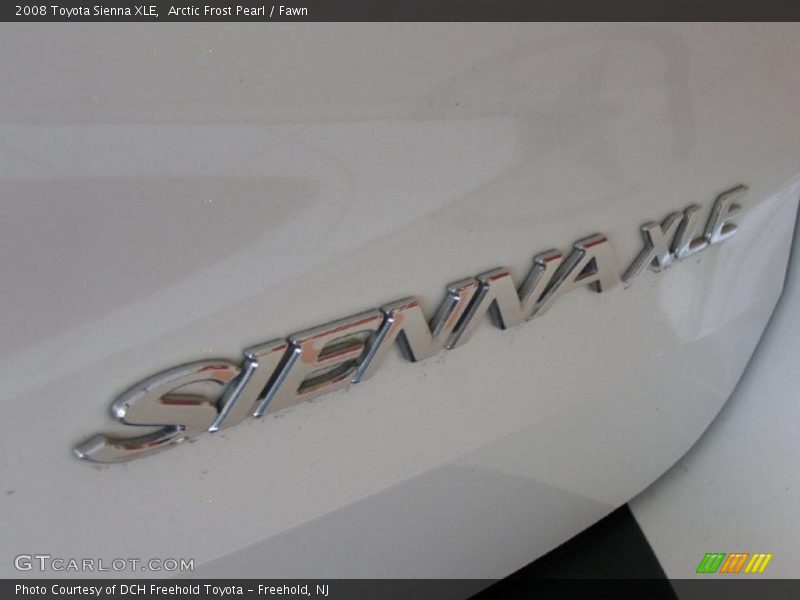 Arctic Frost Pearl / Fawn 2008 Toyota Sienna XLE