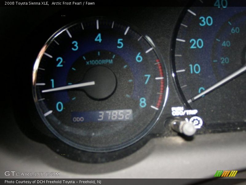 Arctic Frost Pearl / Fawn 2008 Toyota Sienna XLE