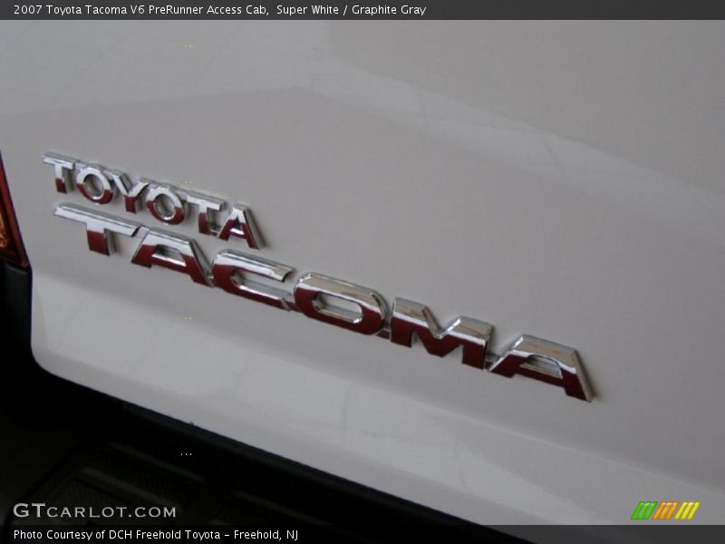Super White / Graphite Gray 2007 Toyota Tacoma V6 PreRunner Access Cab
