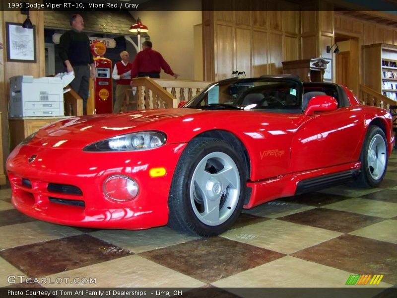 Viper Red / Gray 1995 Dodge Viper RT-10