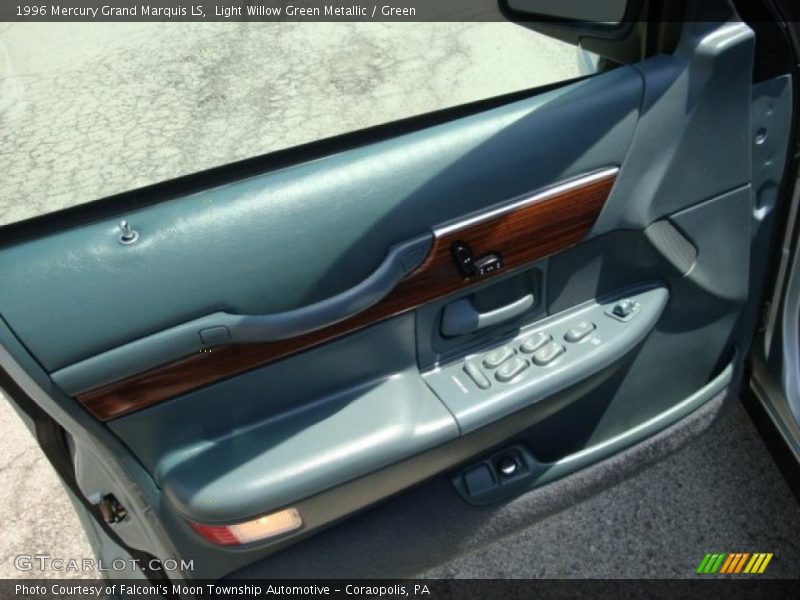 Light Willow Green Metallic / Green 1996 Mercury Grand Marquis LS