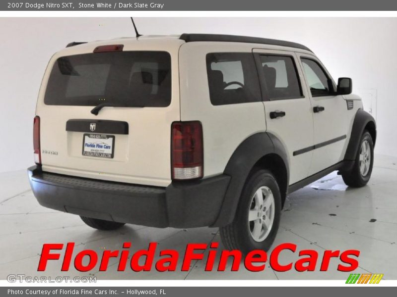 Stone White / Dark Slate Gray 2007 Dodge Nitro SXT