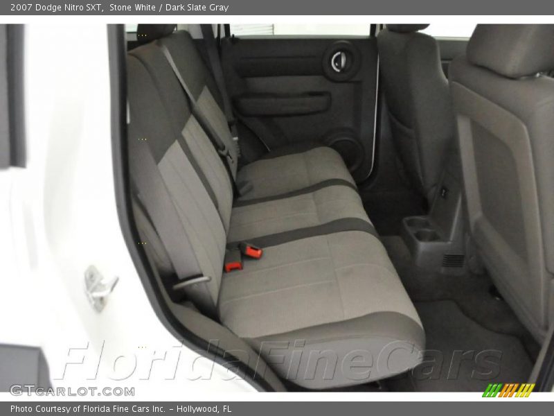 Stone White / Dark Slate Gray 2007 Dodge Nitro SXT