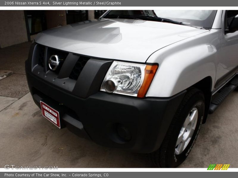 Silver Lightning Metallic / Steel/Graphite 2006 Nissan Xterra S 4x4