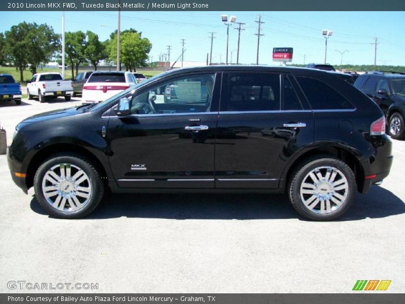 Tuxedo Black Metallic / Medium Light Stone 2010 Lincoln MKX FWD