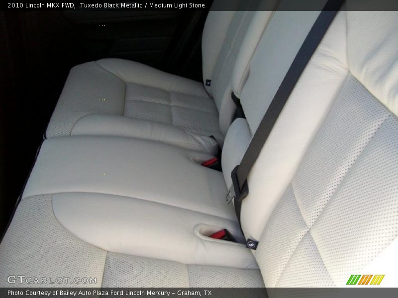 Tuxedo Black Metallic / Medium Light Stone 2010 Lincoln MKX FWD