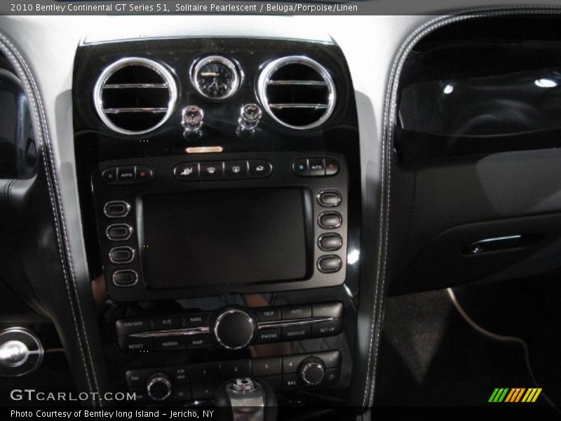 Solitaire Pearlescent / Beluga/Porpoise/Linen 2010 Bentley Continental GT Series 51