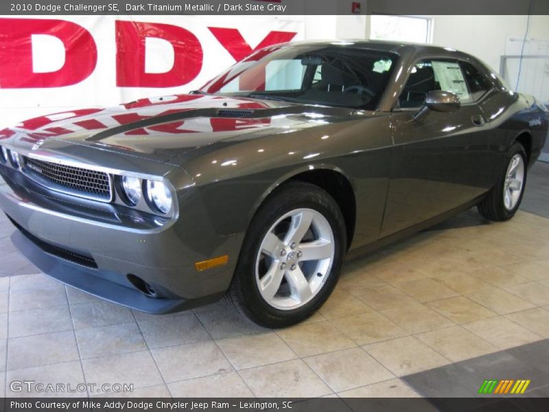 Dark Titanium Metallic / Dark Slate Gray 2010 Dodge Challenger SE
