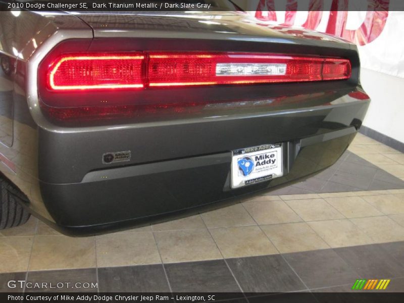 Dark Titanium Metallic / Dark Slate Gray 2010 Dodge Challenger SE