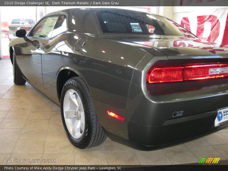 Dark Titanium Metallic / Dark Slate Gray 2010 Dodge Challenger SE