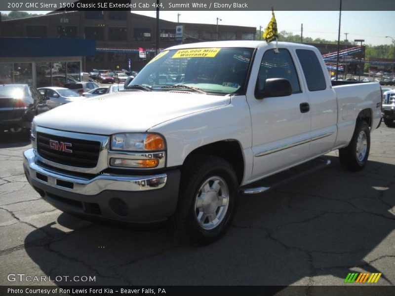 Summit White / Ebony Black 2007 GMC Sierra 1500 Classic SLE Extended Cab 4x4