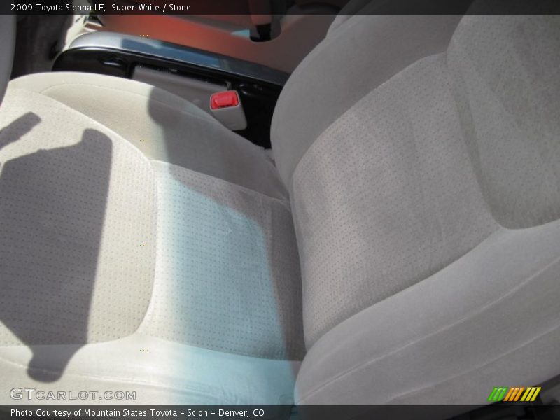 Super White / Stone 2009 Toyota Sienna LE