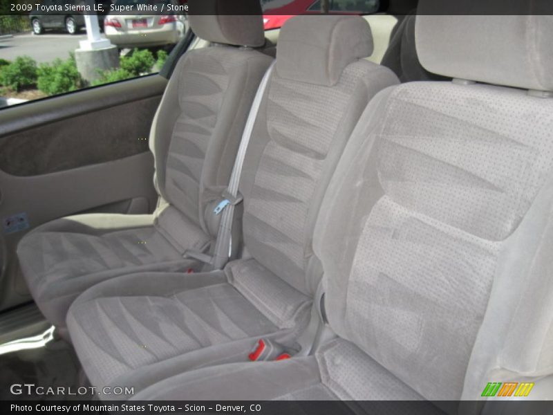 Super White / Stone 2009 Toyota Sienna LE