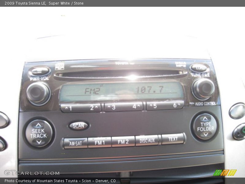 Super White / Stone 2009 Toyota Sienna LE