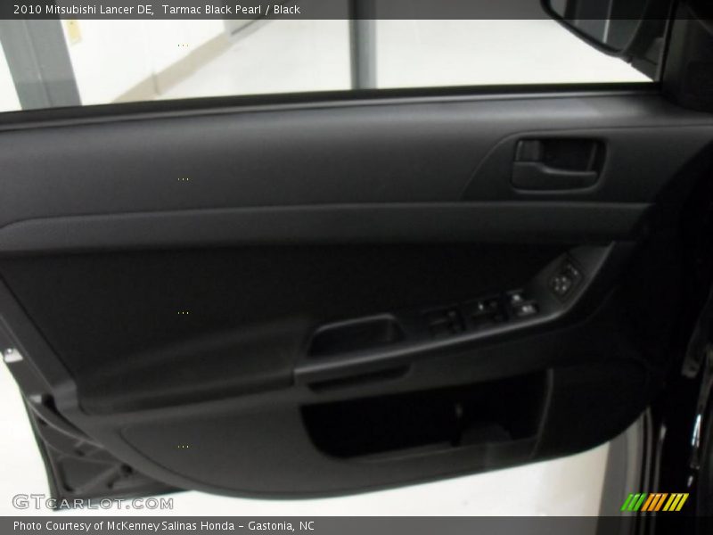 Tarmac Black Pearl / Black 2010 Mitsubishi Lancer DE