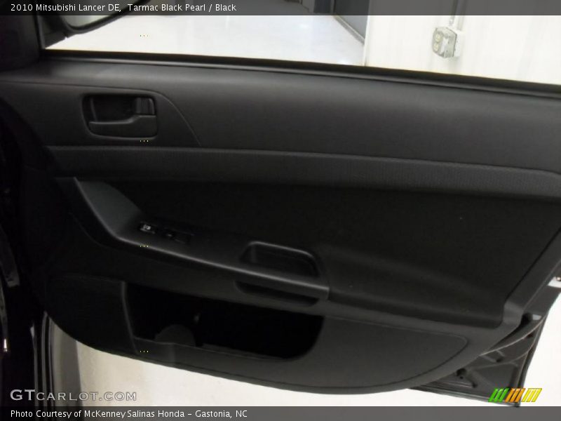 Tarmac Black Pearl / Black 2010 Mitsubishi Lancer DE
