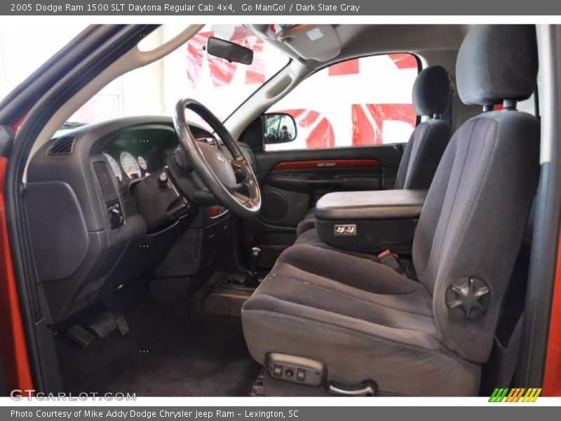 Go ManGo! / Dark Slate Gray 2005 Dodge Ram 1500 SLT Daytona Regular Cab 4x4
