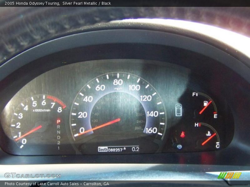 Silver Pearl Metallic / Black 2005 Honda Odyssey Touring