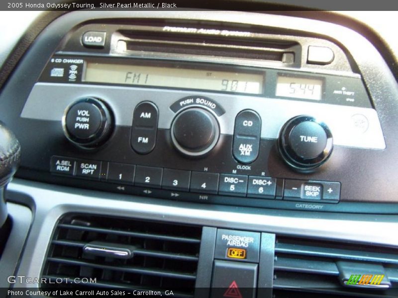 Silver Pearl Metallic / Black 2005 Honda Odyssey Touring